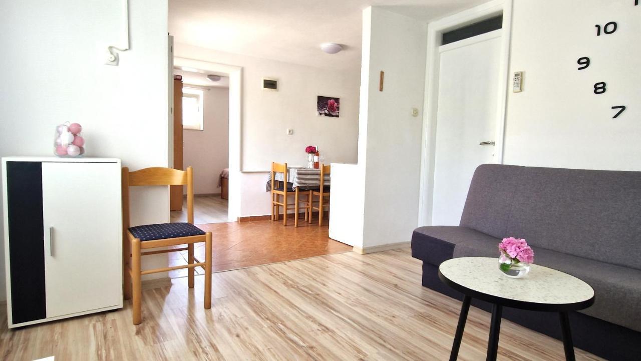 Apartment Jagoda Krk Town Zewnętrze zdjęcie